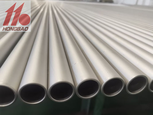 Gr9 Tubo de titanio sin costura ASTM B338 ligero para aplicaciones industriales