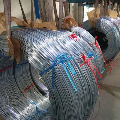 Tubo de acero de pared única de bobina redonda con un grosor de 0,45-1,5 mm para aplicación en refrigerador y prueba de salpullido de 72 horas